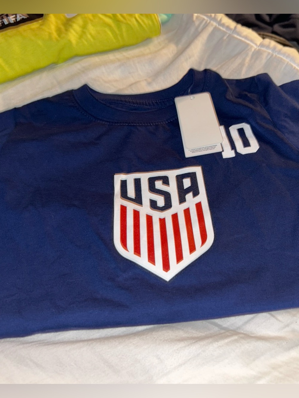 Kids' Navy USA Graphic Tee size small 6/7